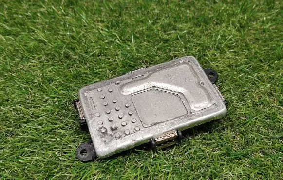 Mercedes-Benz E W212 Heater blower fan relay A2128702110
