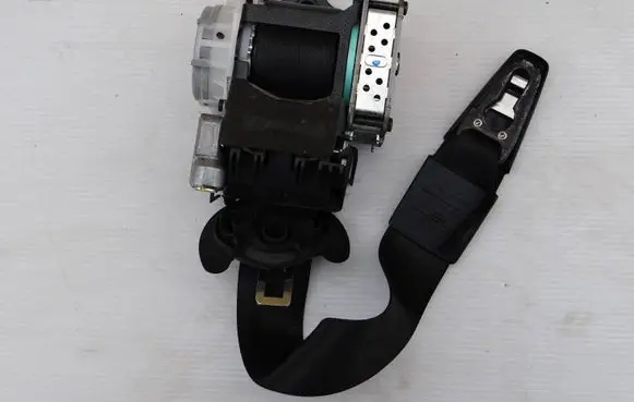 Audi A6 S6 C7 4G Front seatbelt 4G8857706D