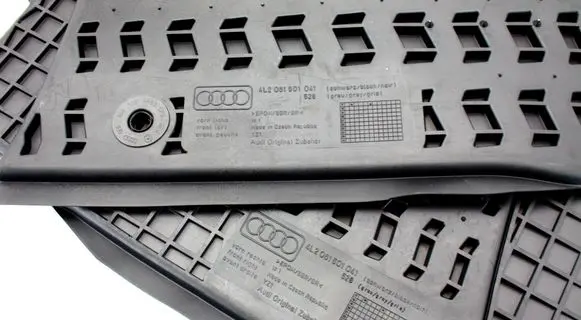 Audi Q7 4L Car floor mat set 4L2061501