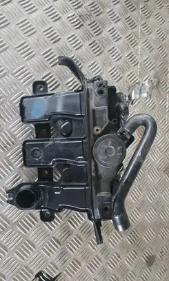 Mercedes-Benz C W205 Intake manifold 118302761R