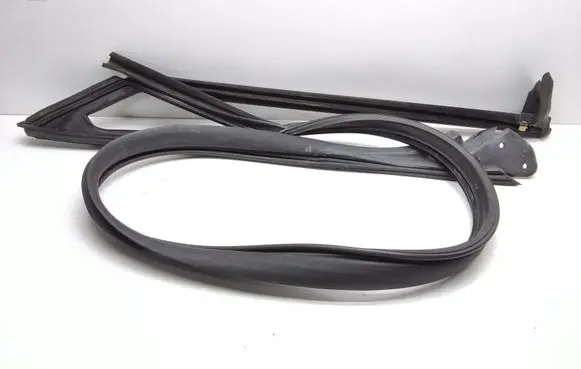 Mercedes-Benz E C207 W207 Rubber seal front coupe door window A2076710120