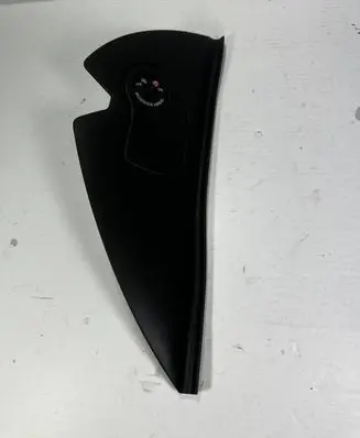 Renault Kadjar Dashboard side end trim 689205287R