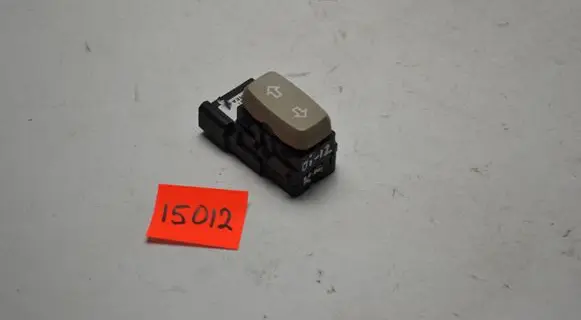 Opel Insignia A Seat control switch 13282593 0216B1