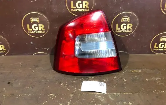 Skoda Octavia Mk2 (1Z) Rear/tail lights 1Z5945095B