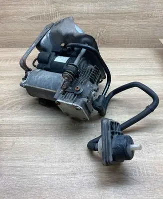 Mercedes-Benz S W222 Air suspension compressor/pump A2223200304 A2223270111 93567