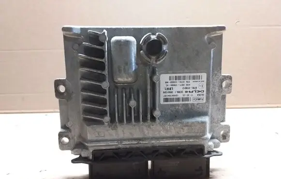 Ford Focus Engine control unit/module 1326SA70541287 28561326 97RI010012