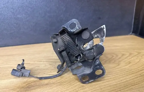 Honda Civic Engine bonnet/hood lock/catch