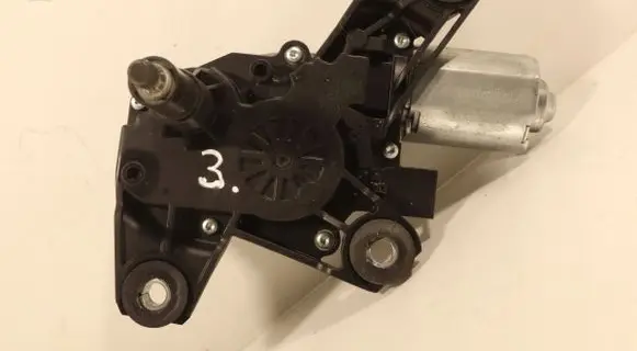 Nissan Micra K14 Rear window wiper motor 0390205014