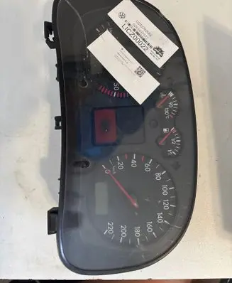 Volkswagen Golf IV Speedometer (instrument cluster) 1035100002