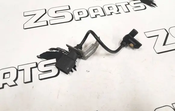 BMW X3 E83 Crankshaft speed sensor 0281002477