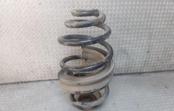 Audi A6 S6 C5 4B Rear coil spring