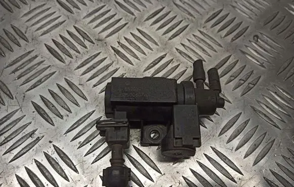 Alfa Romeo 159 Valve vacuum 55203202