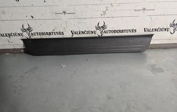Hyundai i30 Front sill trim cover 85873G4000 20190205 T250465