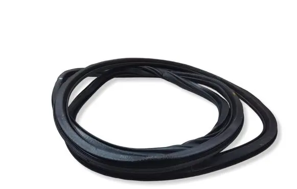 Audi Q7 4L Front door rubber seal 