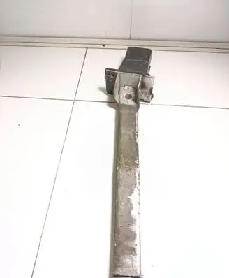 Peugeot 3008 I Front bumper mounting bracket 9682791480 P0T8419074