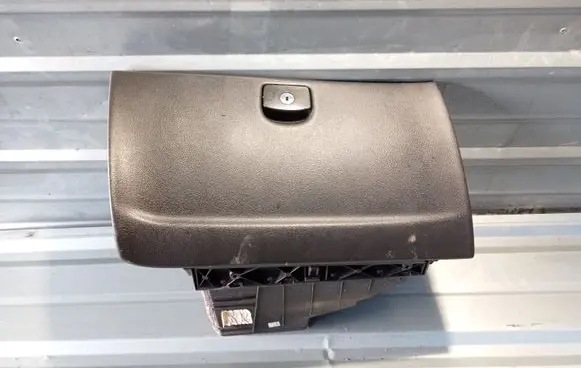 Peugeot 407 Glove box set 