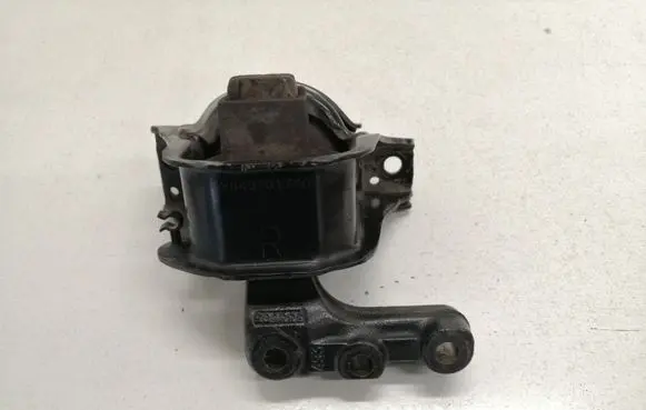 Peugeot 1007 Engine mount bracket 9648201780