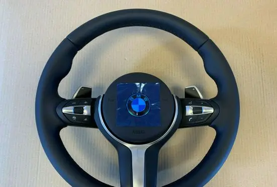 BMW X4 F26 Steering wheel 32307847454 32307851498