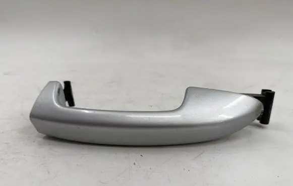 Volkswagen PASSAT B6 Front door exterior handle 3C0837210