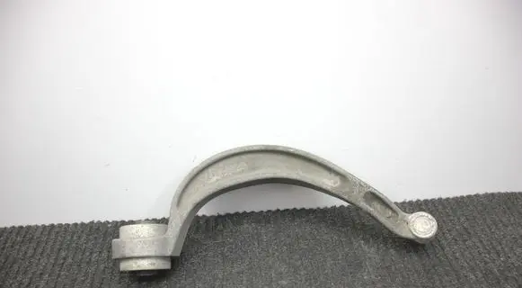 Porsche Macan (95B) Front lower control arm/wishbone 4G0407696