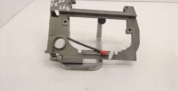 Front door exterior handle/bracket
