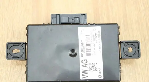 Audi A6 S6 C7 4G Gateway control module 4G8907468F