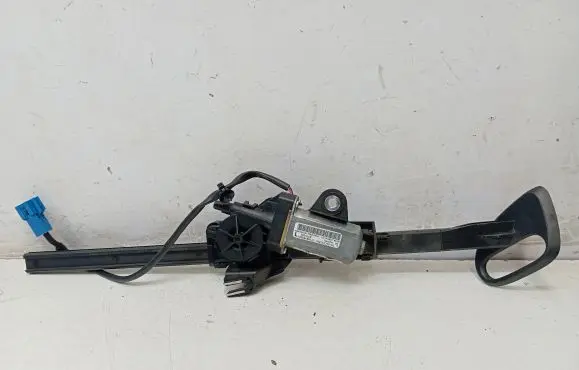 Mercedes-Benz E W238 Seat belt adjustment motor A2058600182