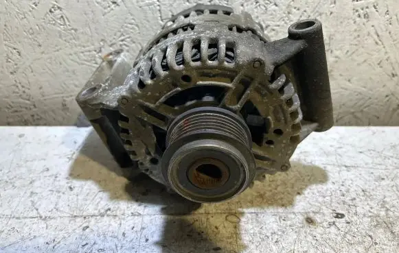 Ford Transit Generator/alternator 6C1T10300BC 0121615002 7836150