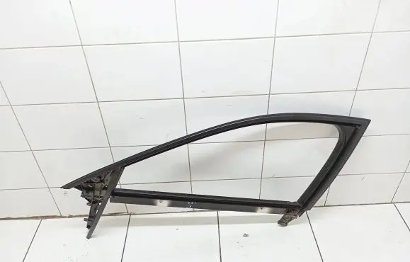 Audi A3 S3 A3 Sportback 8P Front door window/glass frame 8P4837629
