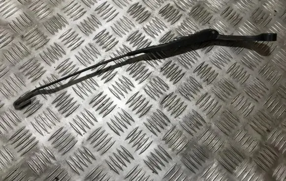 Seat Toledo I (1L) Front wiper blade arm