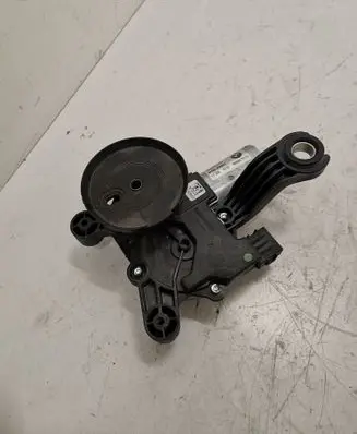 BMW 5 G30 G31 Brake booster 7403853