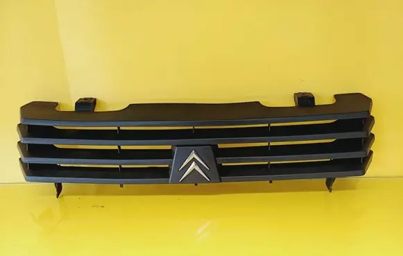 Citroen C15 Front grill 9612999177