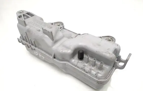 Volvo V40 Vacuum air tank 31339809