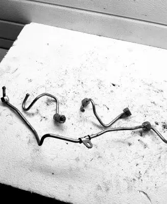 Renault Scenic III - Grand scenic III Fuel line pipe