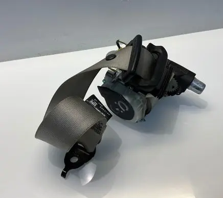 Mercedes-Benz ML AMG W164 Rear seatbelt A1648600485 7F03 1648600485