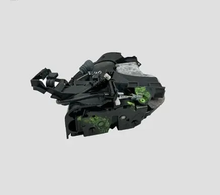 Volvo S40 Rear door lock 30699112 985917102