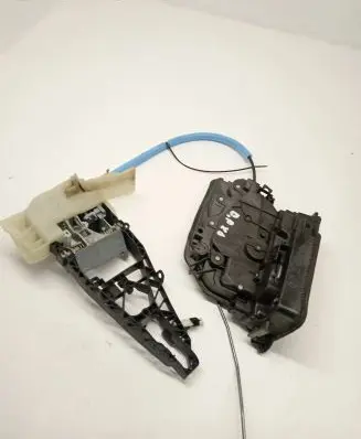 BMW X6M F86 Front door lock 7362790