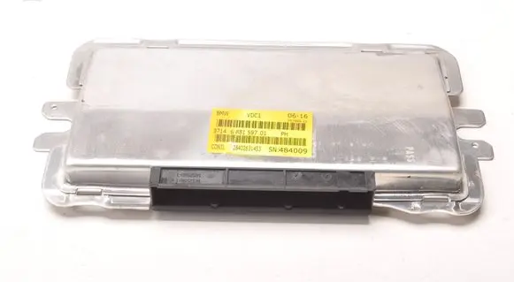 BMW 5 F10 F11 Suspension control unit/module 6881597