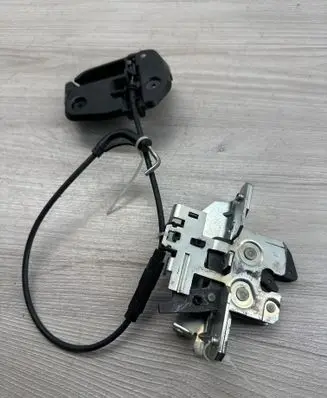 Mercedes-Benz E W211 Seat back rest lock catch A2119200172 2029290158