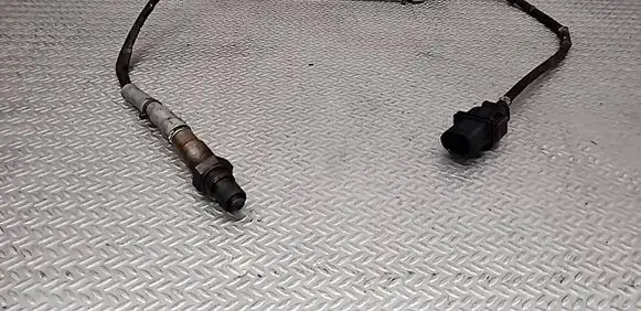 Volkswagen Touran I Lambda probe sensor 06F906262J