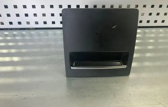 Skoda Superb B6 (3T) Glove box central console 3T0857961B 3T0863284A