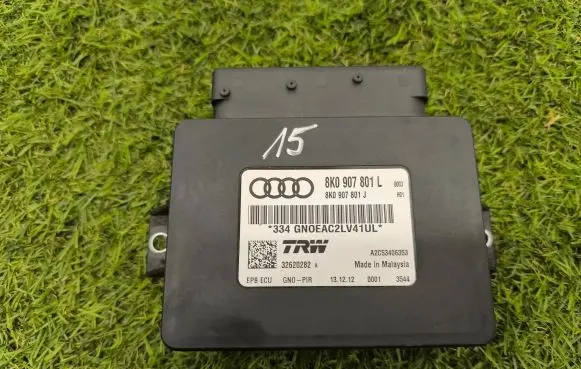 Audi A4 S4 B8 8K Hand brake control module 8K0907801L 8K0907801J 32620282A
