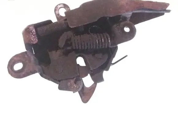 Toyota Previa (XR30, XR40) II Engine bonnet/hood lock/catch 