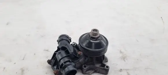 BMW 5 E39 Thermostat/thermostat housing 2248038 2354056 11512354056