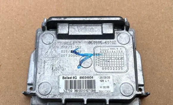 Volvo XC70 Headlight ballast module Xenon 89034934