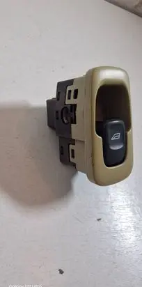 Volvo S80 Electric window control switch 9476697