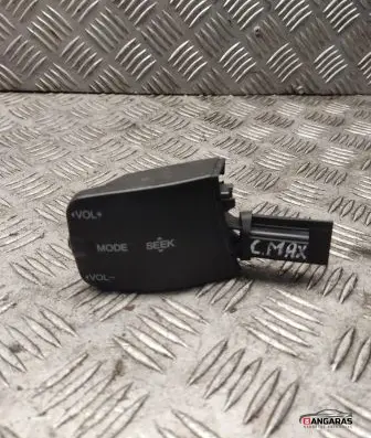 Ford Focus Sound control switch 758710