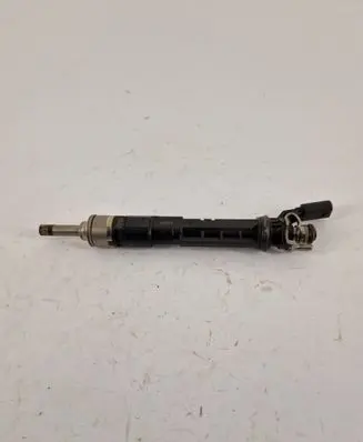 Nissan X-Trail T32 Fuel injector 166005550R