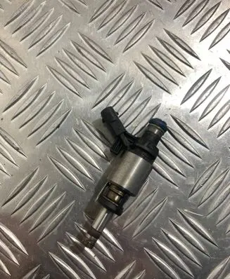 Volkswagen PASSAT CC Fuel injector 06H906036H