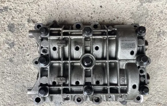 Land Rover Freelander 2 - LR2 Oil pump 9636898380